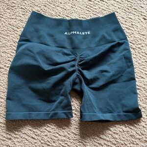 Alphalete Amplify Shorts Size Medium